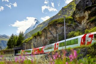 Glacier Express bei Zermatt - 010 - Credit Rhätische Bahn – Gex AG Stefan Schlumpf
